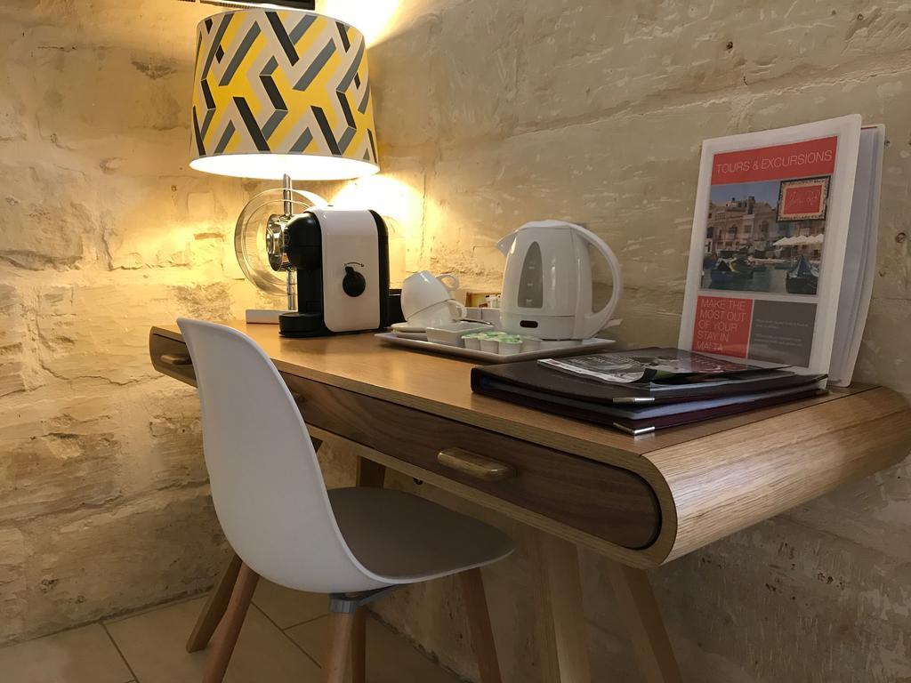 Julesy'S Bnb Cospicua Exterior photo