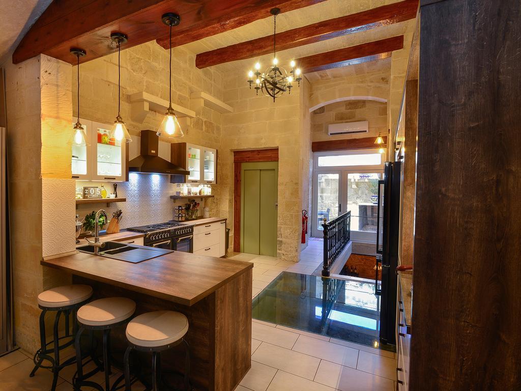 Julesy'S Bnb Cospicua Exterior photo