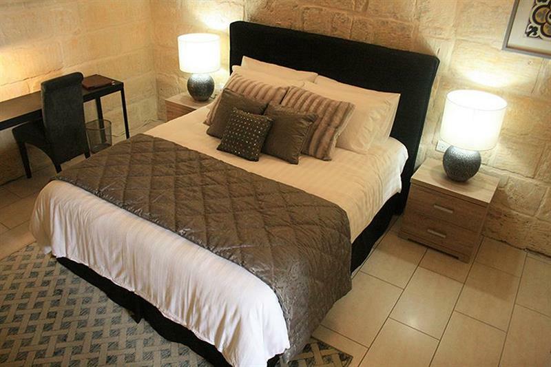 Julesy'S Bnb Cospicua Exterior photo
